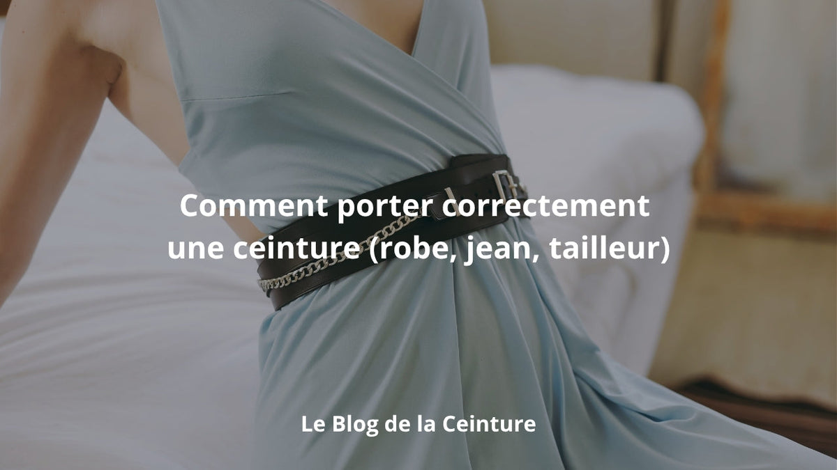 femme portant une ceinture avec robe bleu