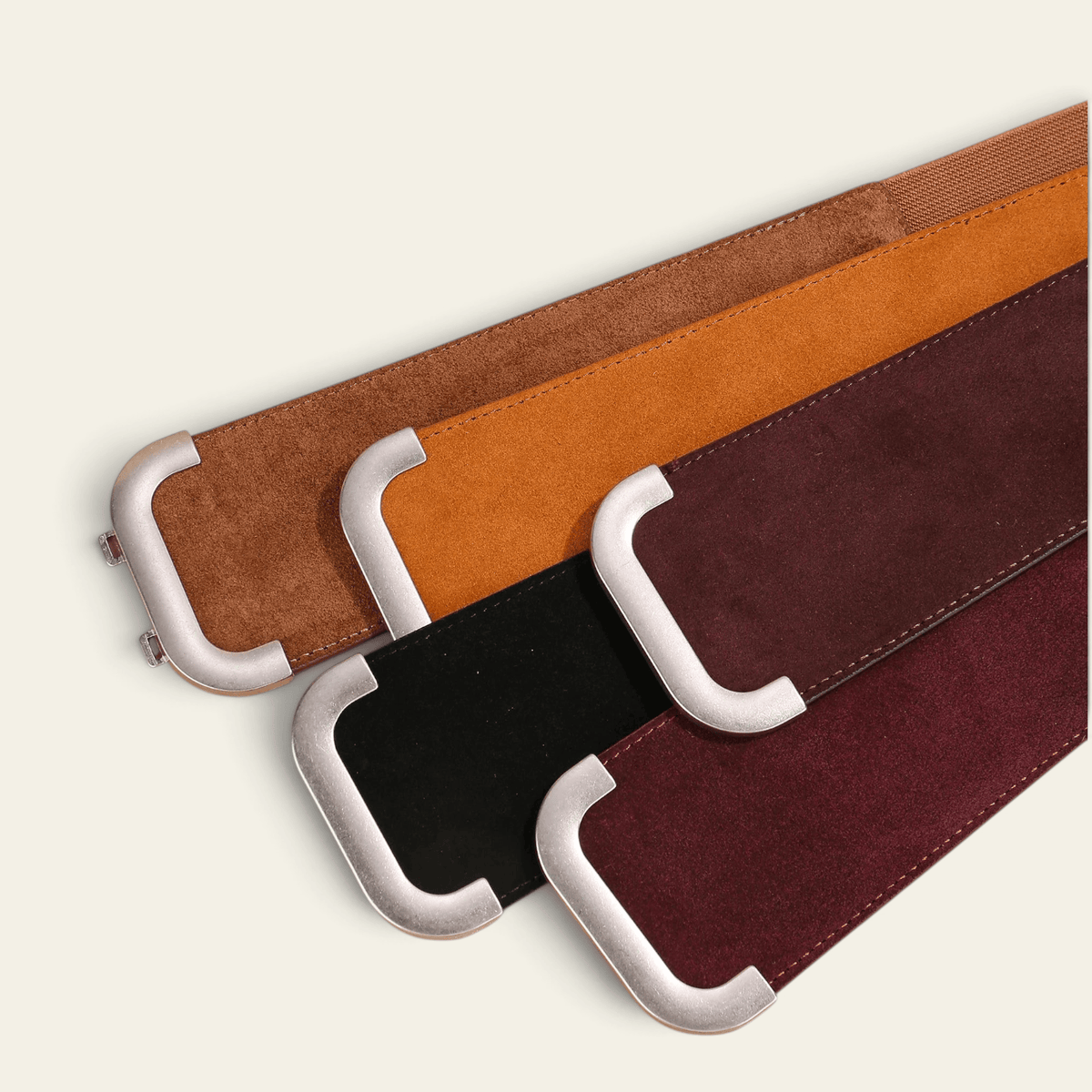 La Ceinture Pour Femme Adrienne - Ceinture corset large en cuir à fermoir argenté