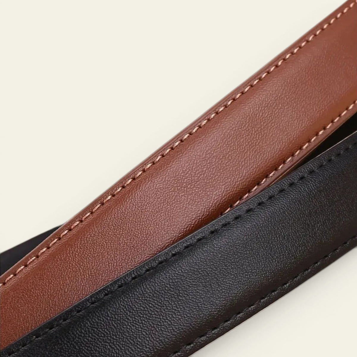 La Ceinture Pour Femme Armelle - Ceinture fine en cuir à boucle dorée