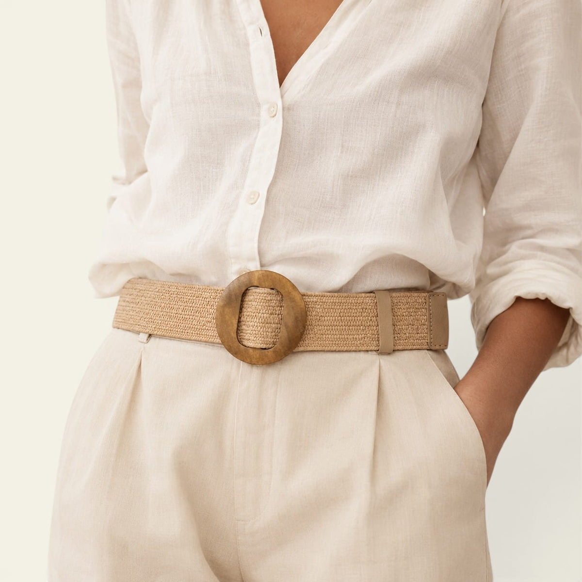 Ceinture camel femme large en paille à boucle bois, modèle Bastienne