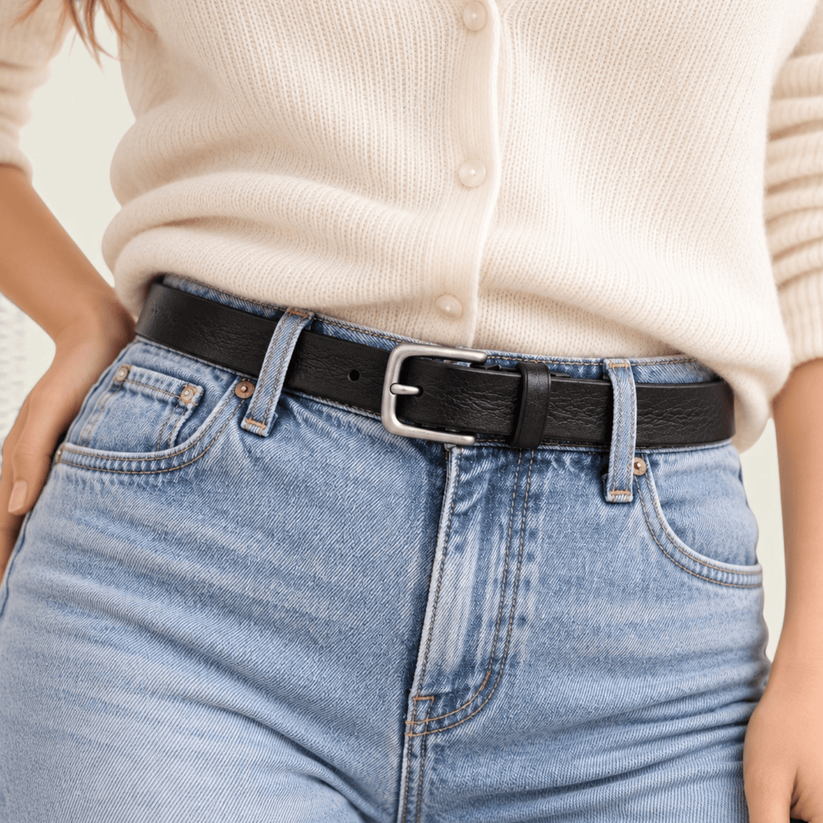 La Ceinture Pour Femme Clarisse - Ceinture fine en cuir patiné à boucle argentée