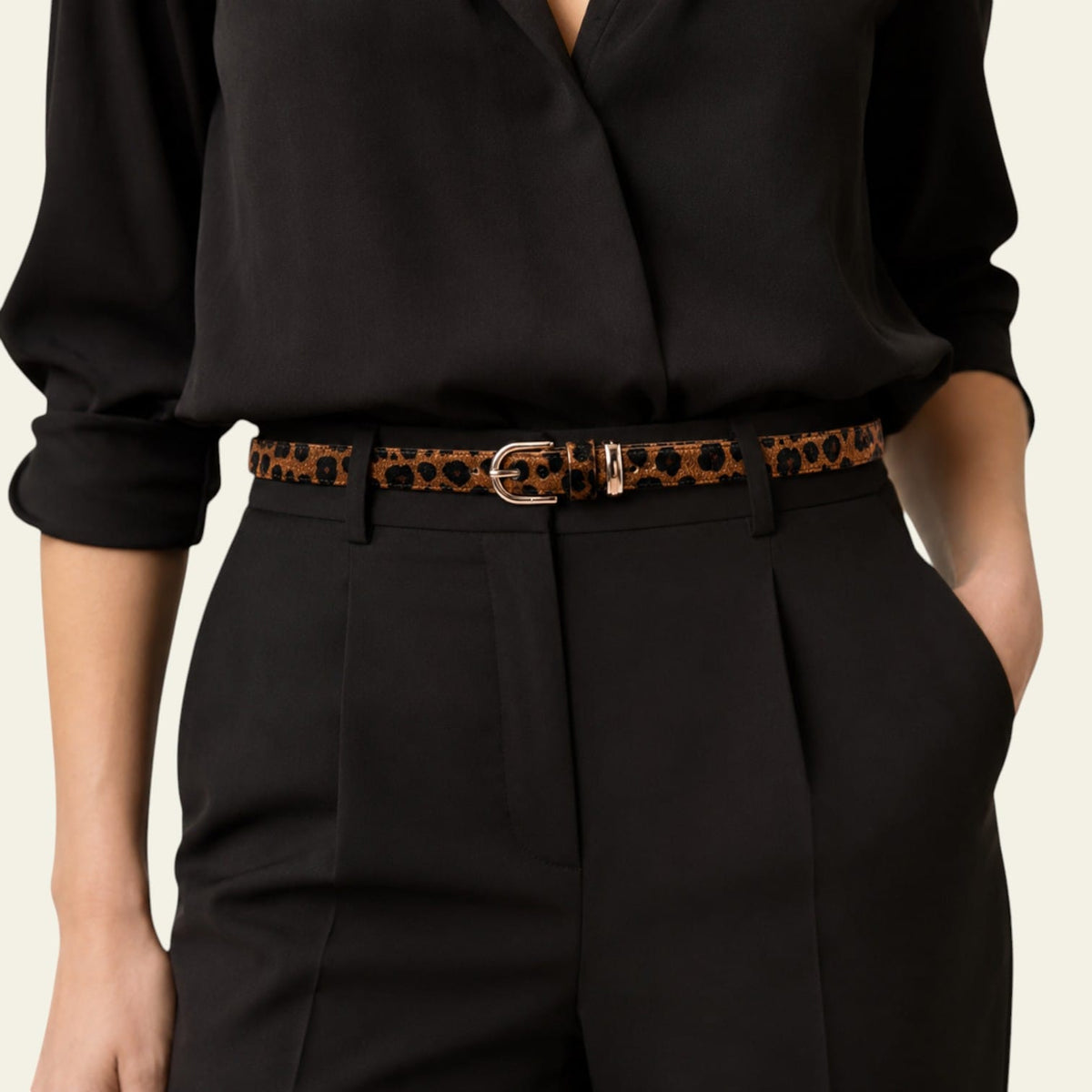 Ceinture femme très fine à boucle dorée, imprimé léopard, modèle Colombe