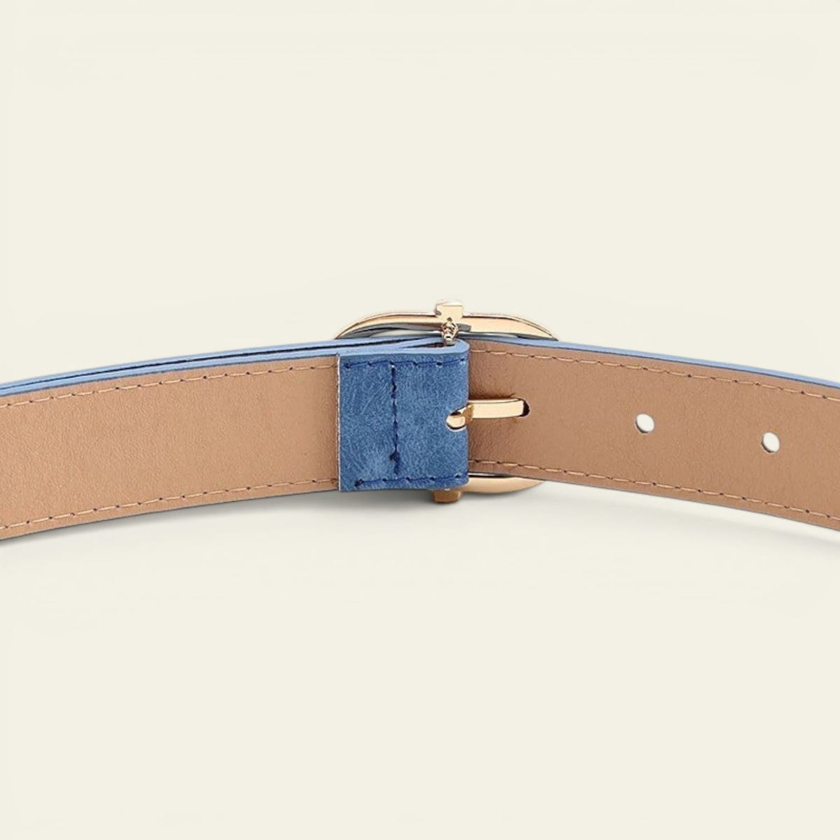 La Ceinture Pour Femme Constance - Ceinture effet daim à boucle ovale dorée
