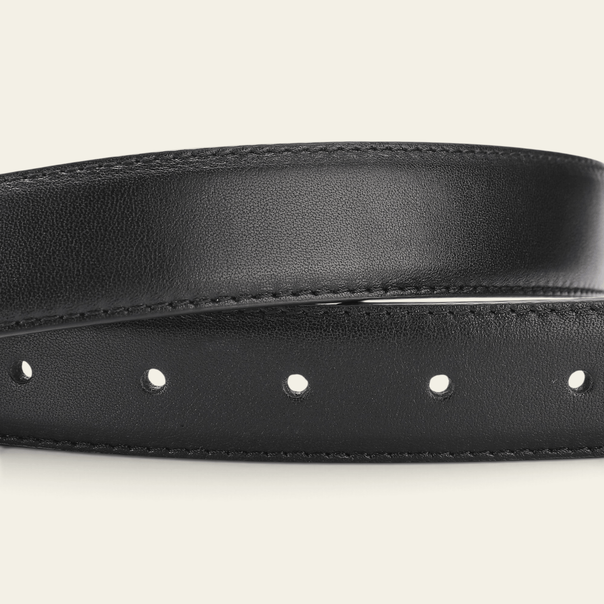 La Ceinture Pour Femme Honorine - Ceinture en daim à boucle ardillon dorée