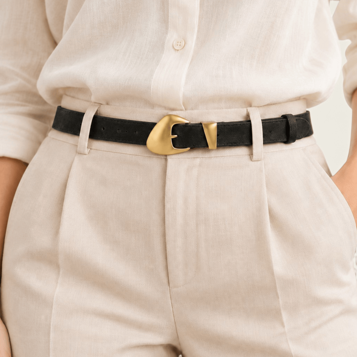 La Ceinture Pour Femme Léonore - Ceinture en daim à boucle dorée vintage