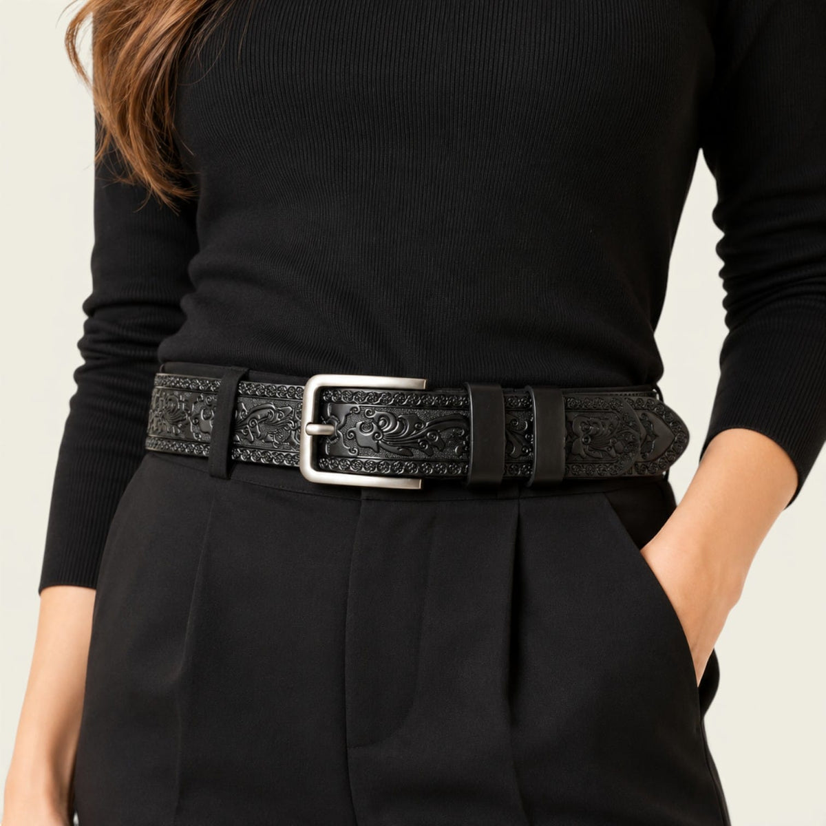 Ceinture noire femme western large en cuir gravé, modèle Océane