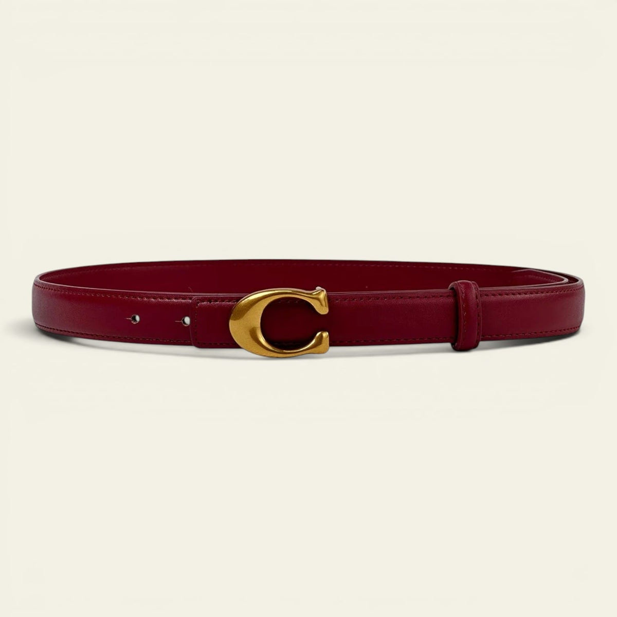 Ceinture rouge femme fine à boucle crochet dorée, modèle Ombeline