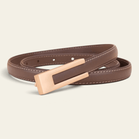 La Ceinture Pour Femme Ophélie - Ceinture fine en cuir à boucle géométrique dorée