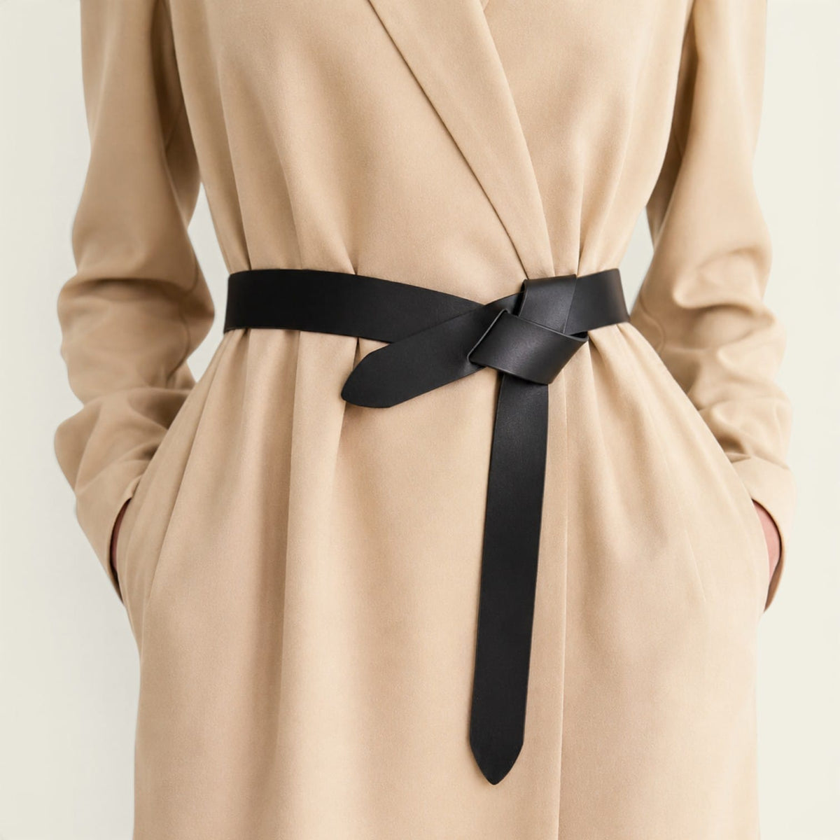 Ceinture noire femme en cuir à nouer, sans boucle, modèle Rosalie