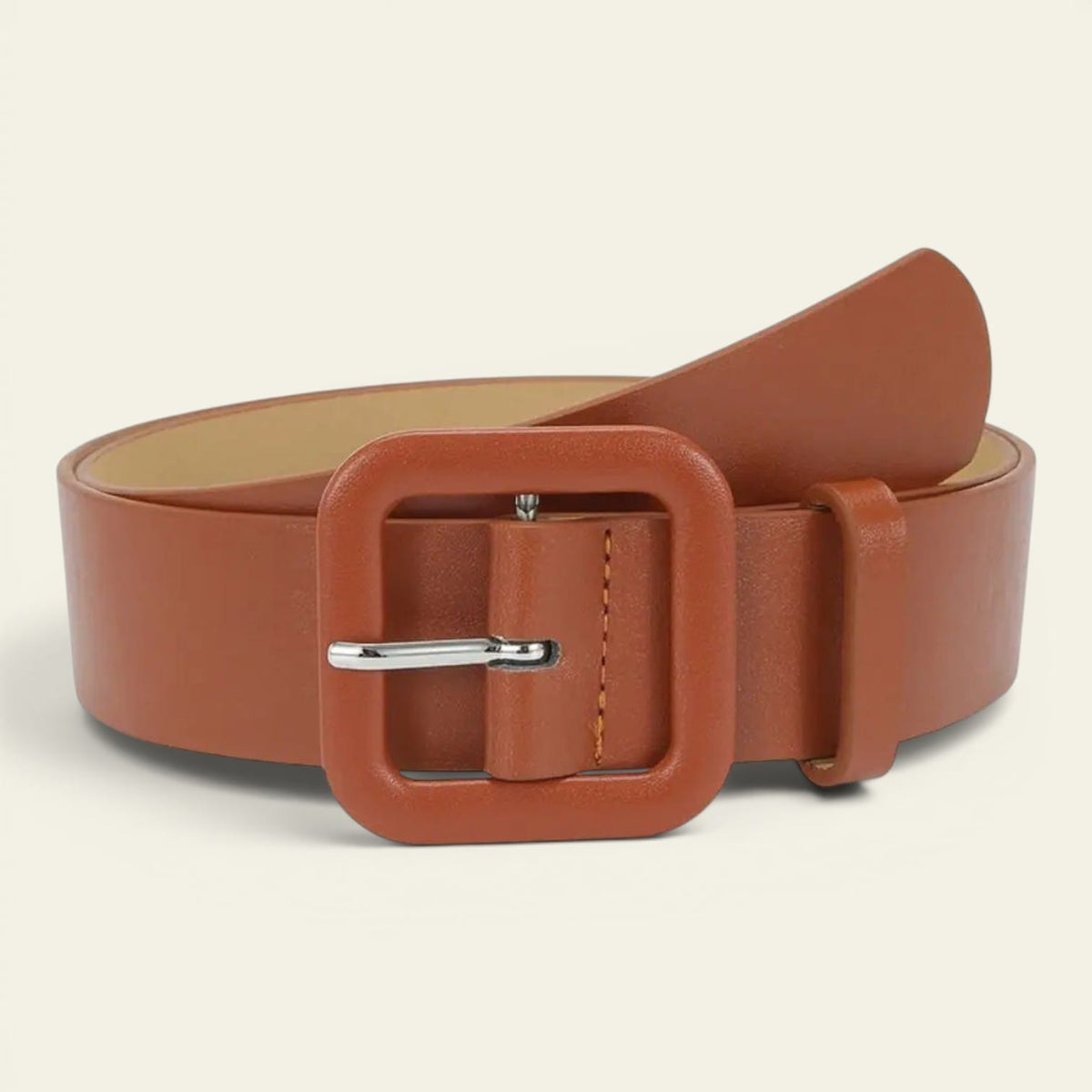 Ceinture camel femme large à boucle carrée, modèle Sidonie