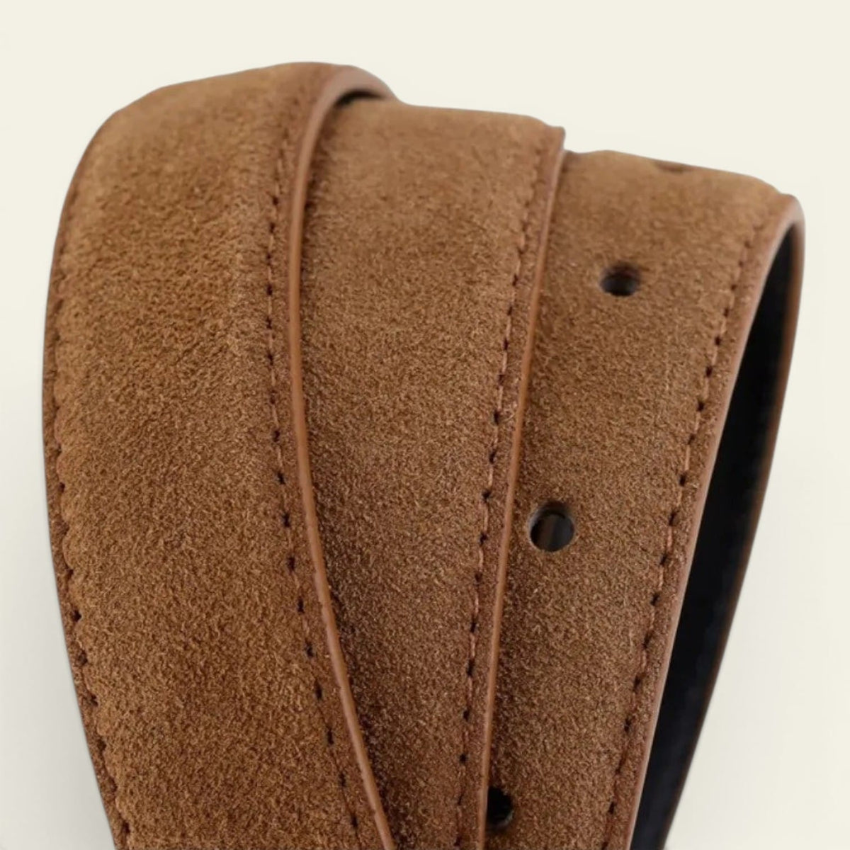 La Ceinture Pour Femme Sixtine - Ceinture fine en daim à boucle plaque