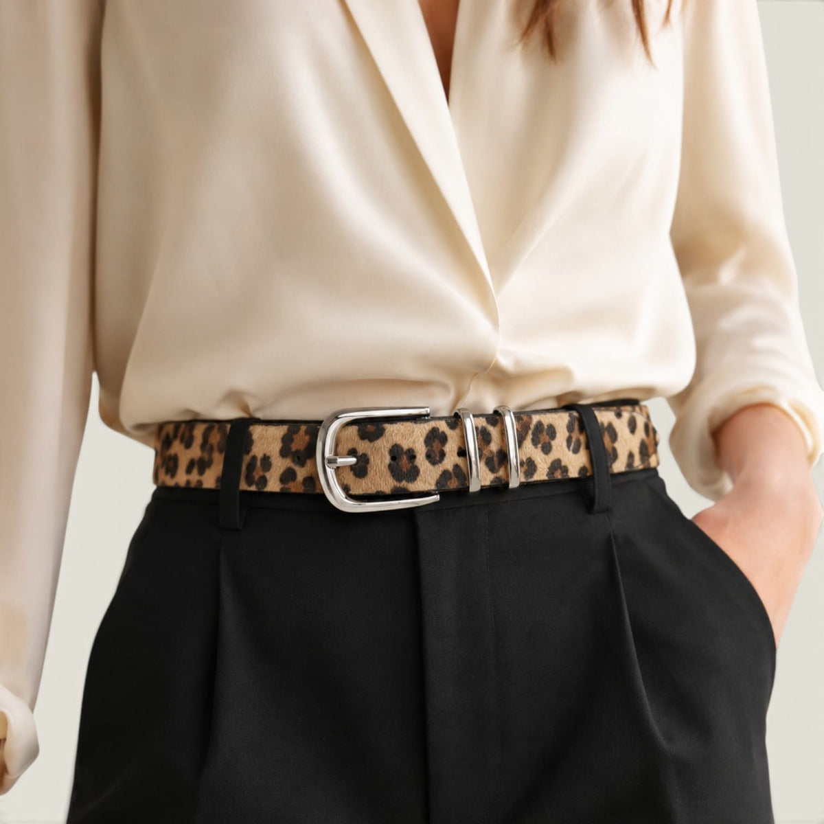 Ceinture beige femme en cuir à imprimé léopard façon poulain, modèle Zoé